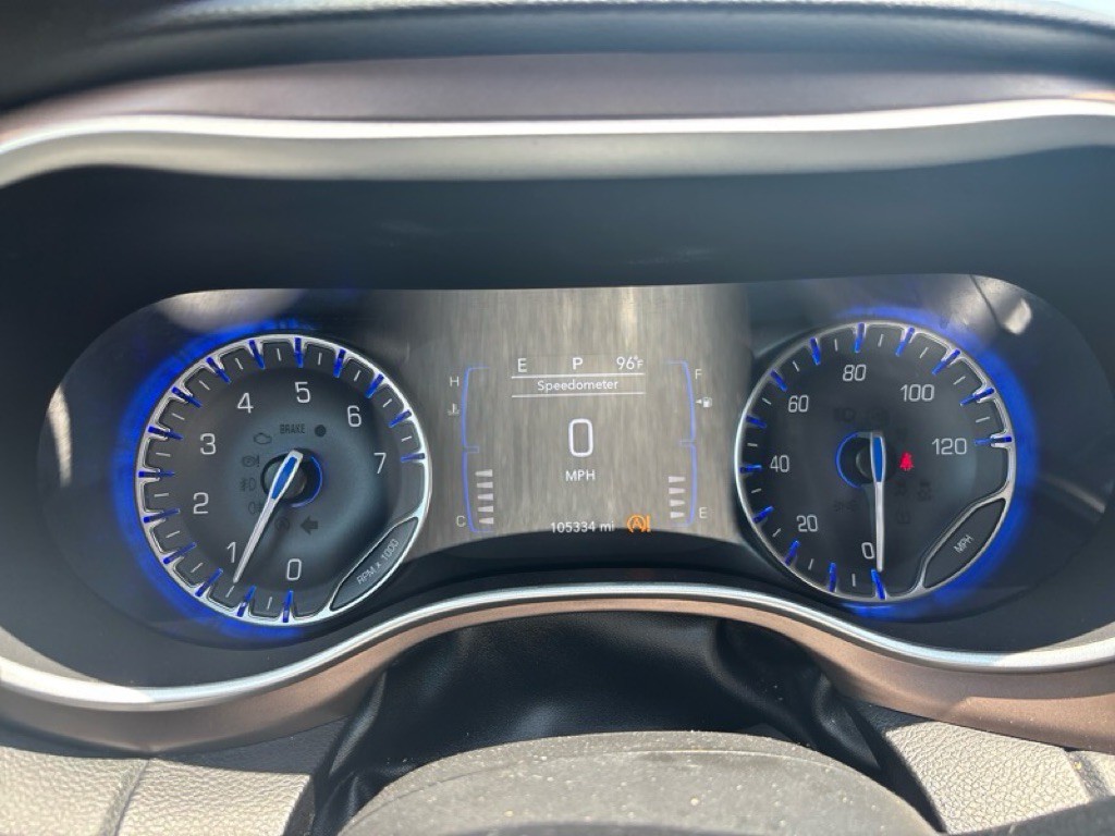 2020 Chrysler Voyager Image 12