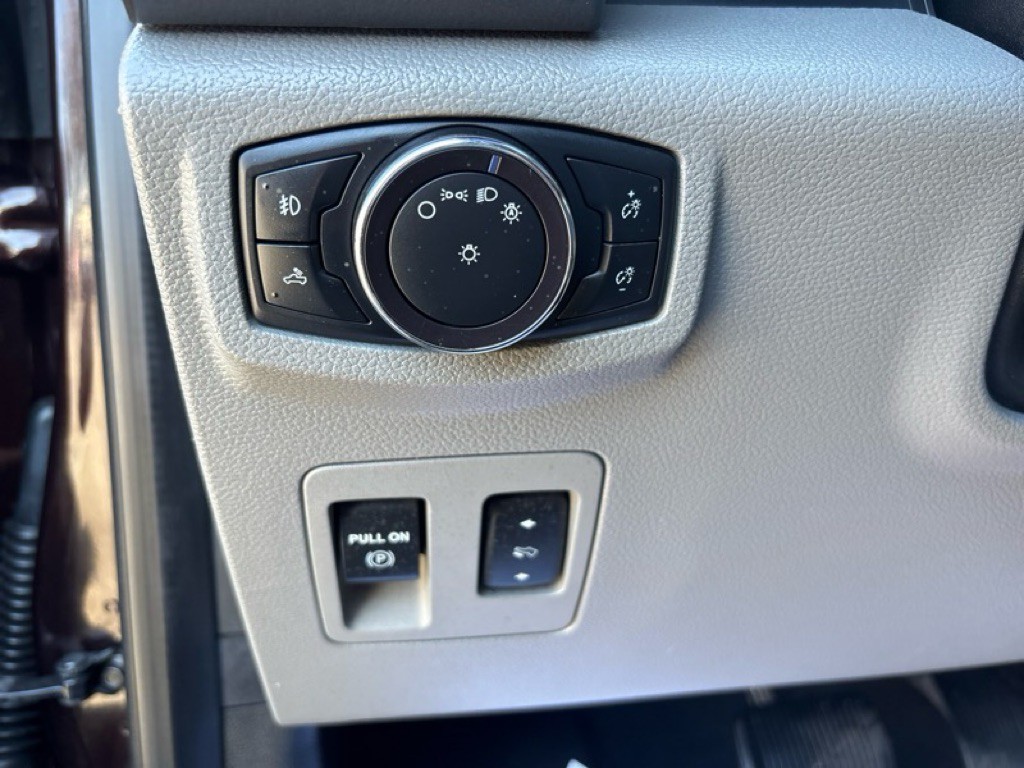 2018 Ford F-150 Image 13