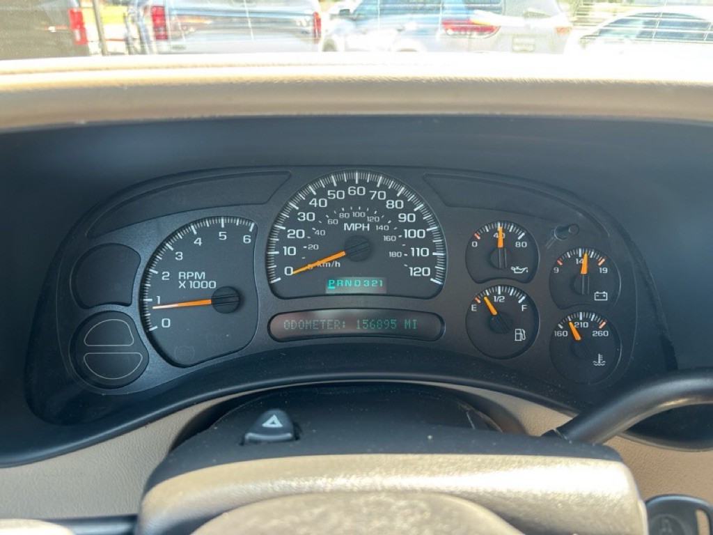 2005 Chevrolet Avalanche Image 12