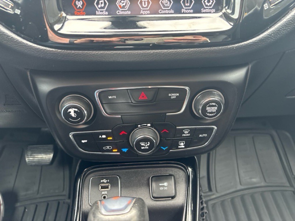 2020 Jeep Compass Image 16
