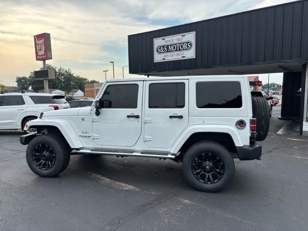 2017 Jeep Wrangler Unlimited Image 3