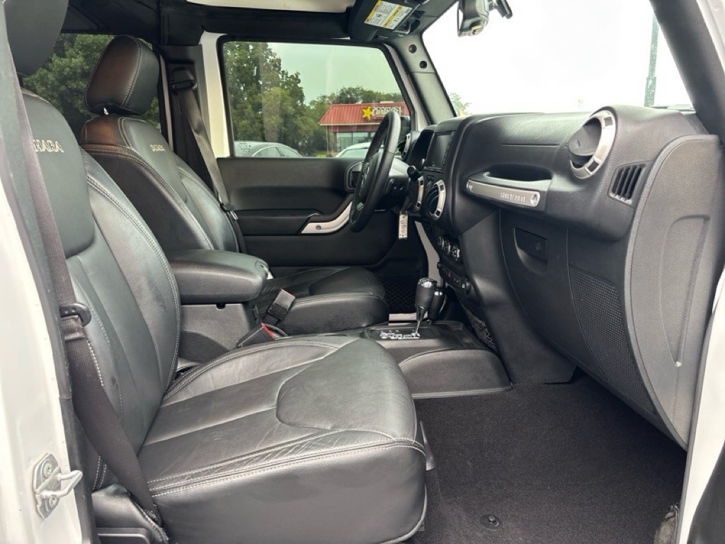 2017 Jeep Wrangler Unlimited Image 20