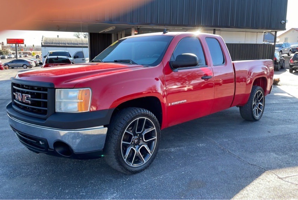 2008 GMC Sierra Image 3