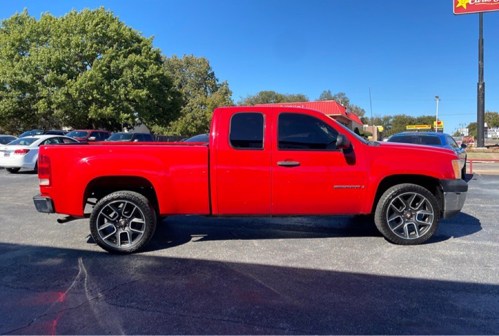 2008 GMC Sierra Image 26