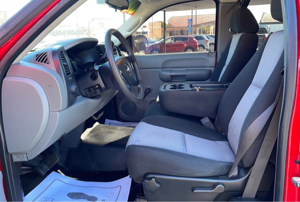 2008 GMC Sierra Image 29