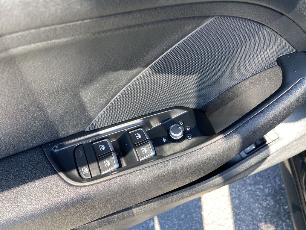 2017 Audi A3 Image 11