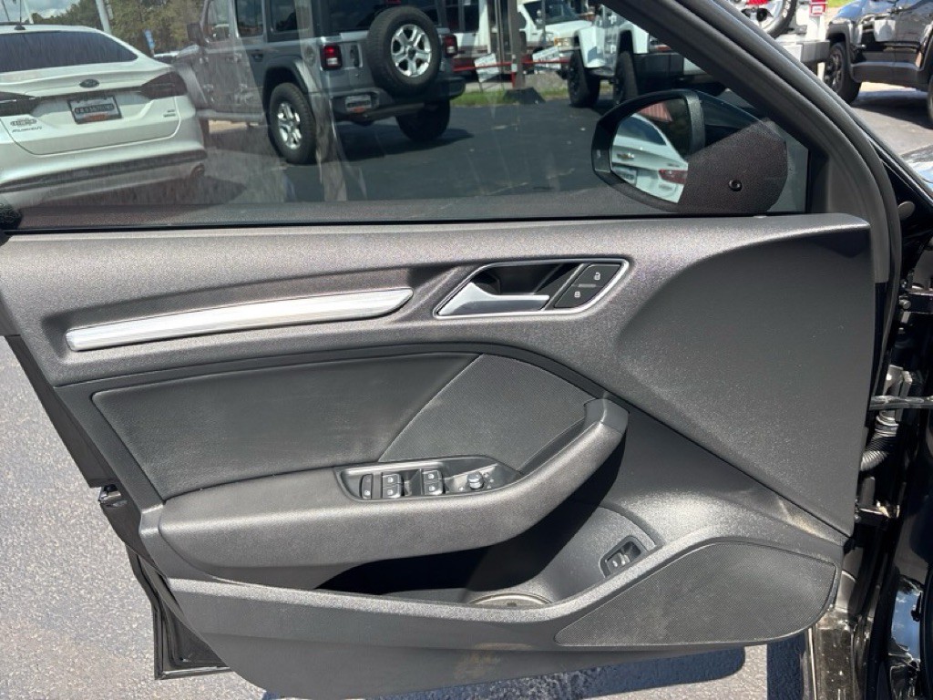 2017 Audi A3 Image 73