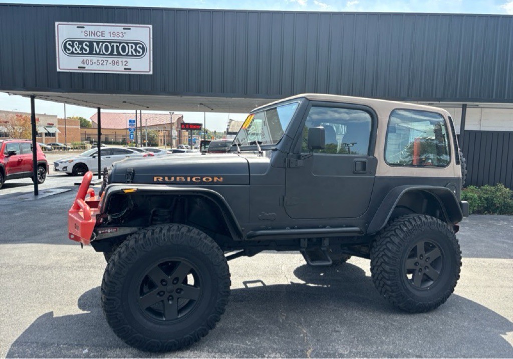 2000 Jeep Wrangler Image 1
