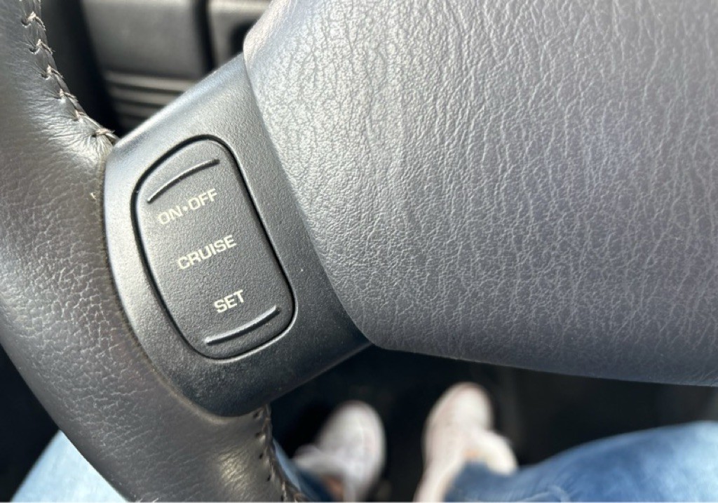 2000 Jeep Wrangler Image 11