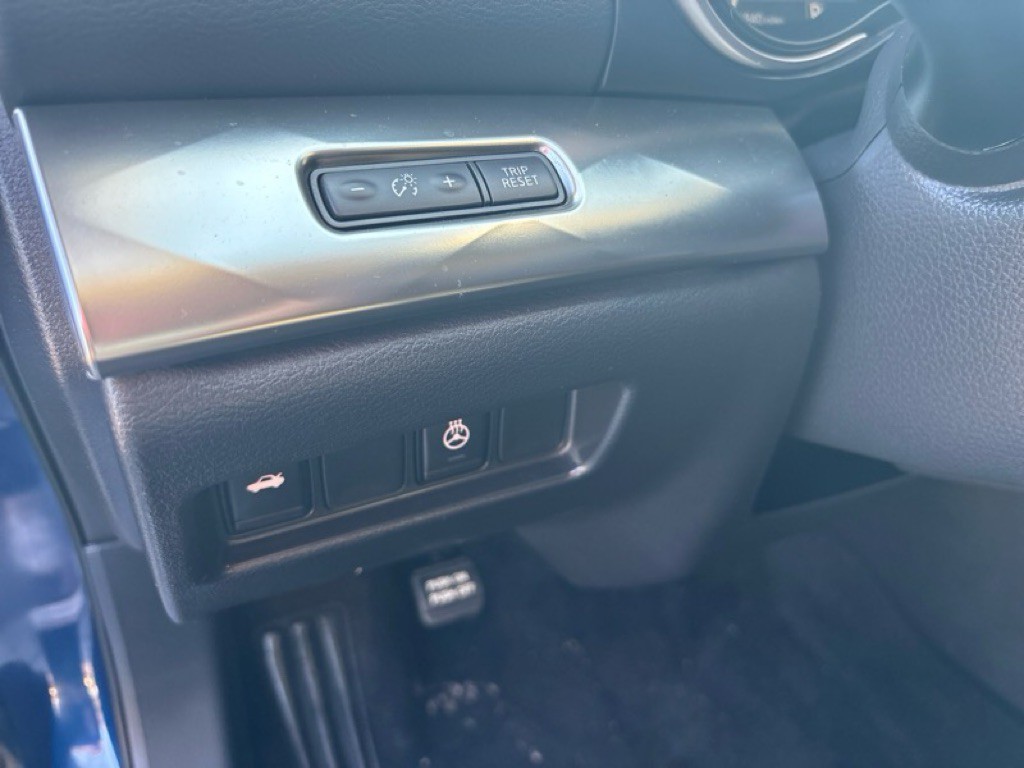 2020 Nissan Maxima Image 11