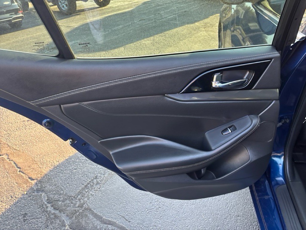 2020 Nissan Maxima Image 21