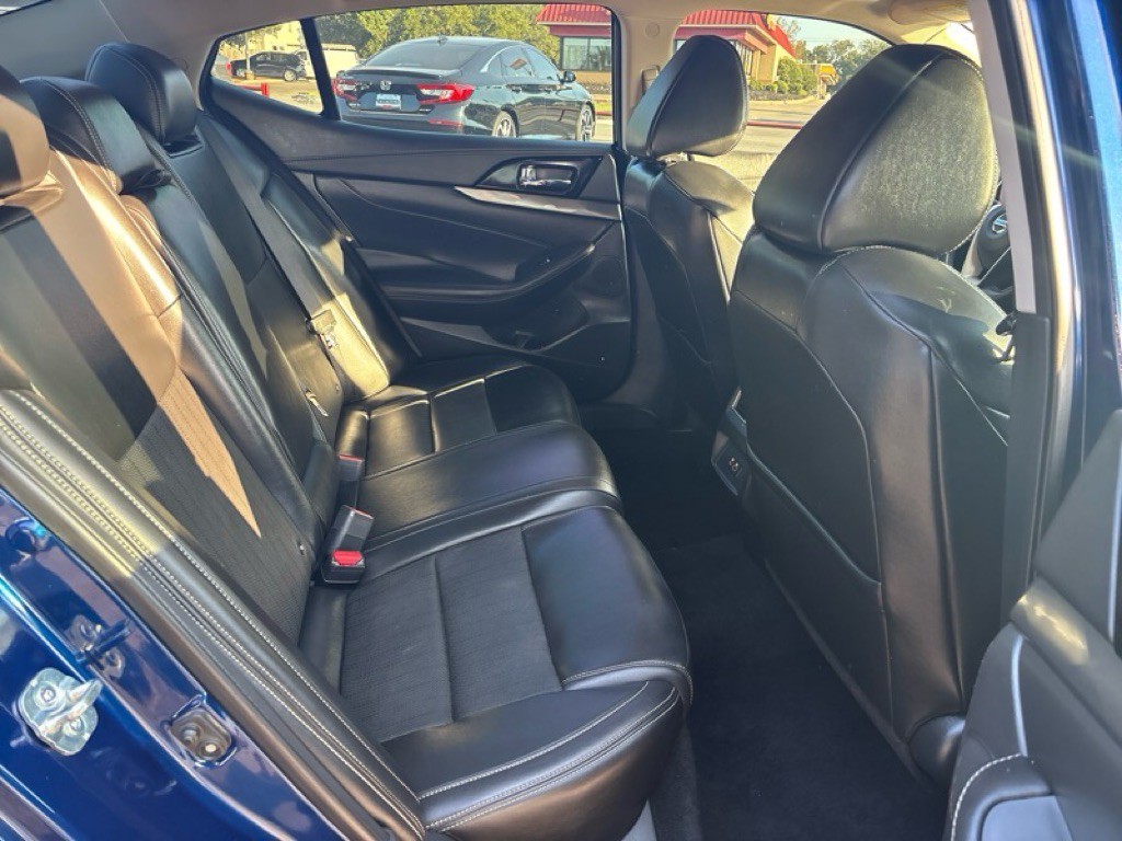 2020 Nissan Maxima Image 22