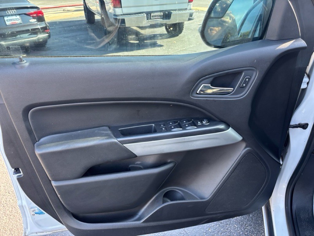 2016 Chevrolet Colorado Image 16