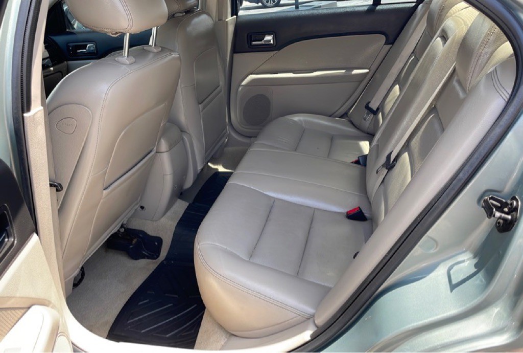 2009 Ford Fusion Image 17