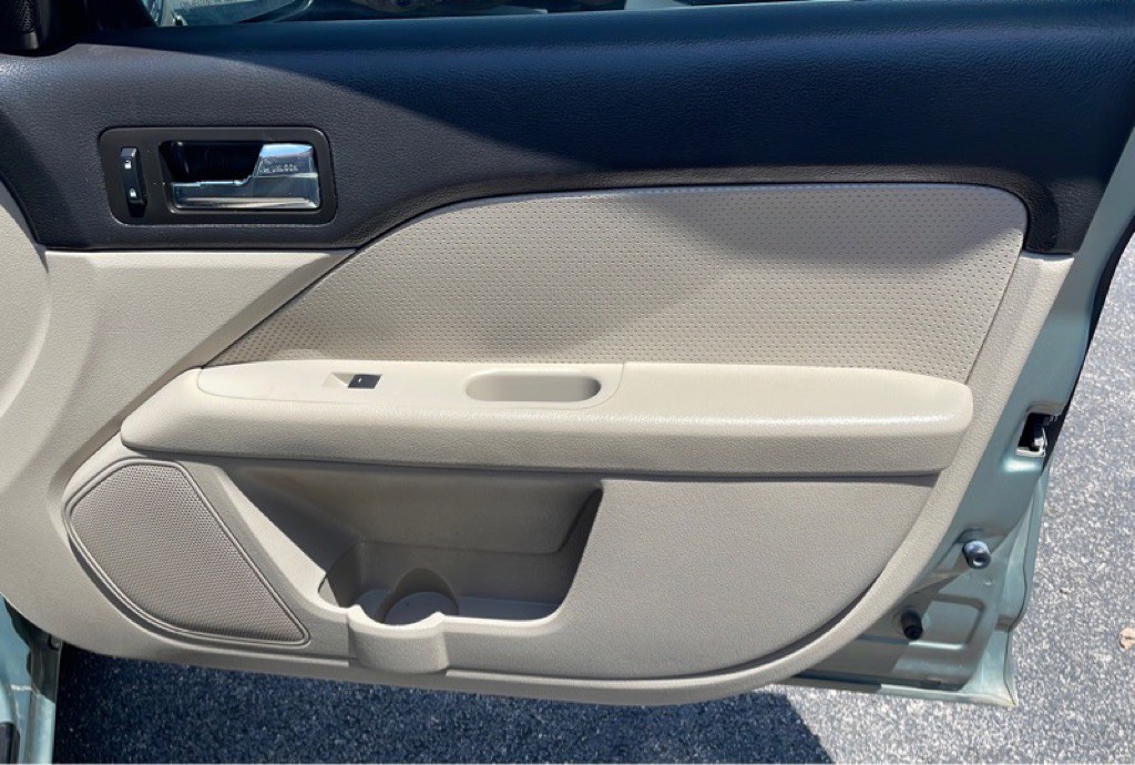 2009 Ford Fusion Image 22