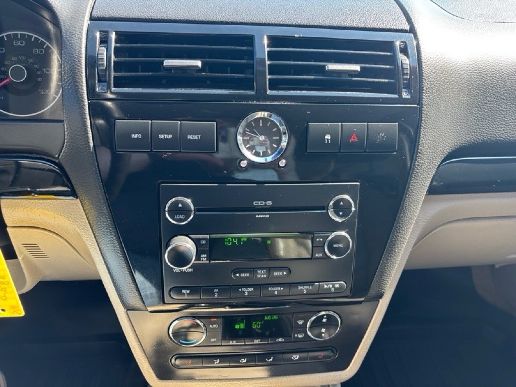 2009 Ford Fusion Image 36