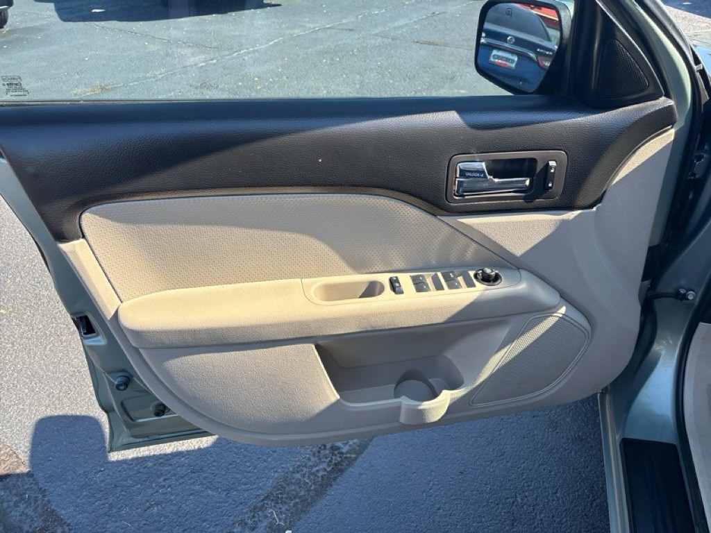 2009 Ford Fusion Image 38