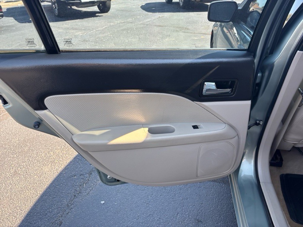 2009 Ford Fusion Image 40