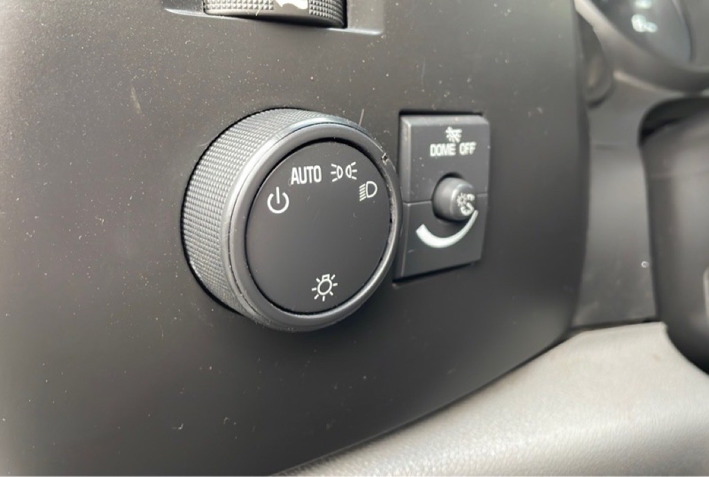 2010 Chevrolet Silverado 1500 Image 8
