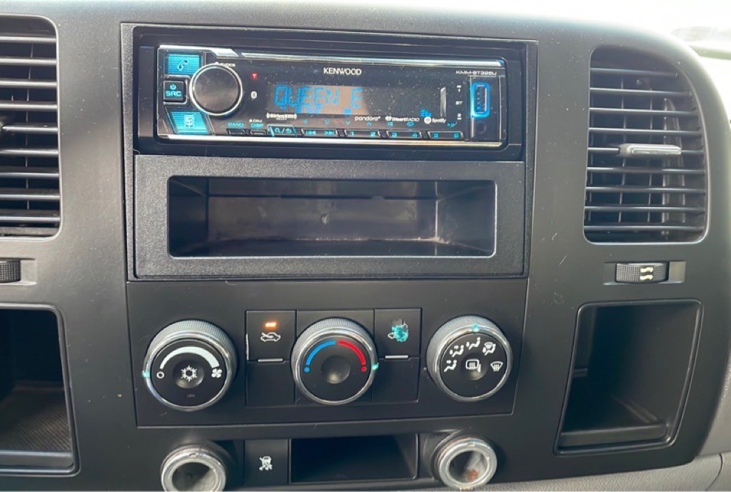 2010 Chevrolet Silverado 1500 Image 12