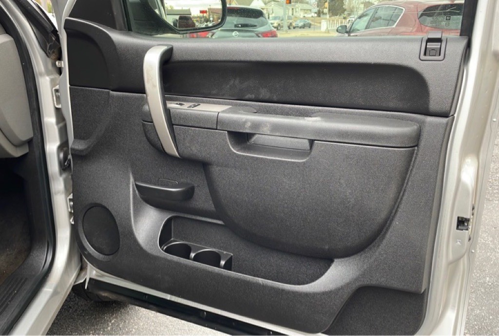 2010 Chevrolet Silverado 1500 Image 17