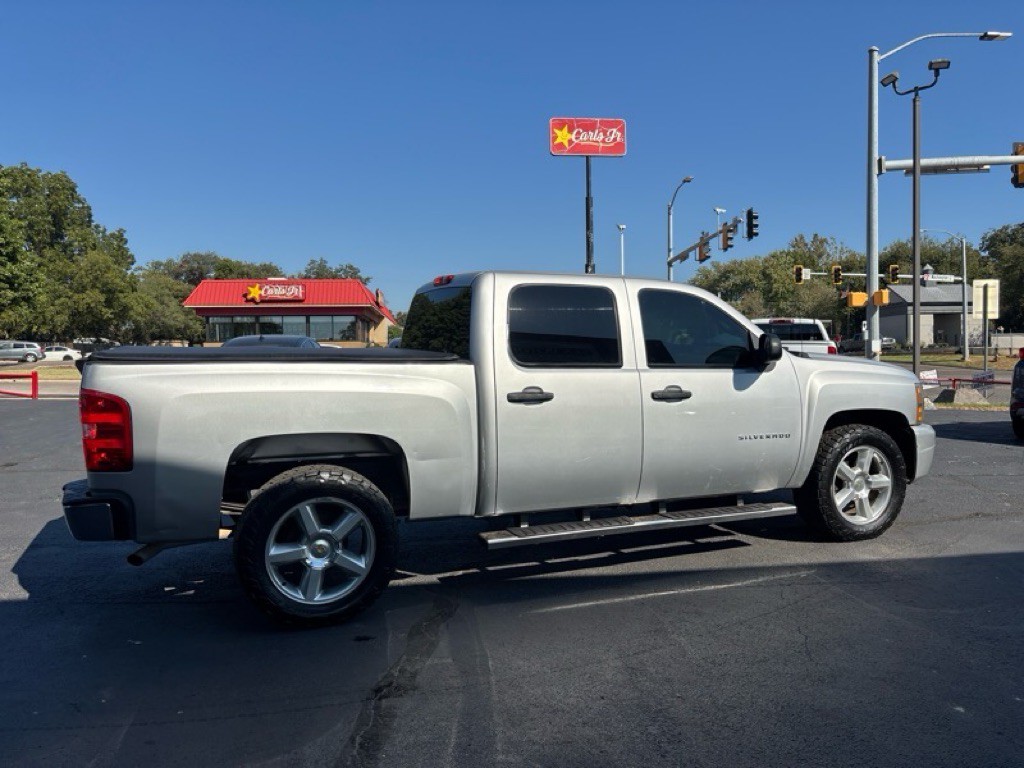2010 Chevrolet Silverado 1500 Image 24