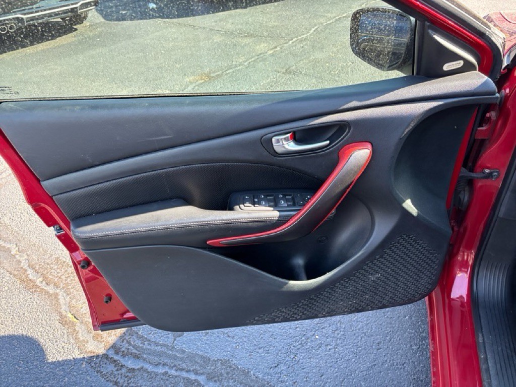 2015 Dodge Dart Image 19