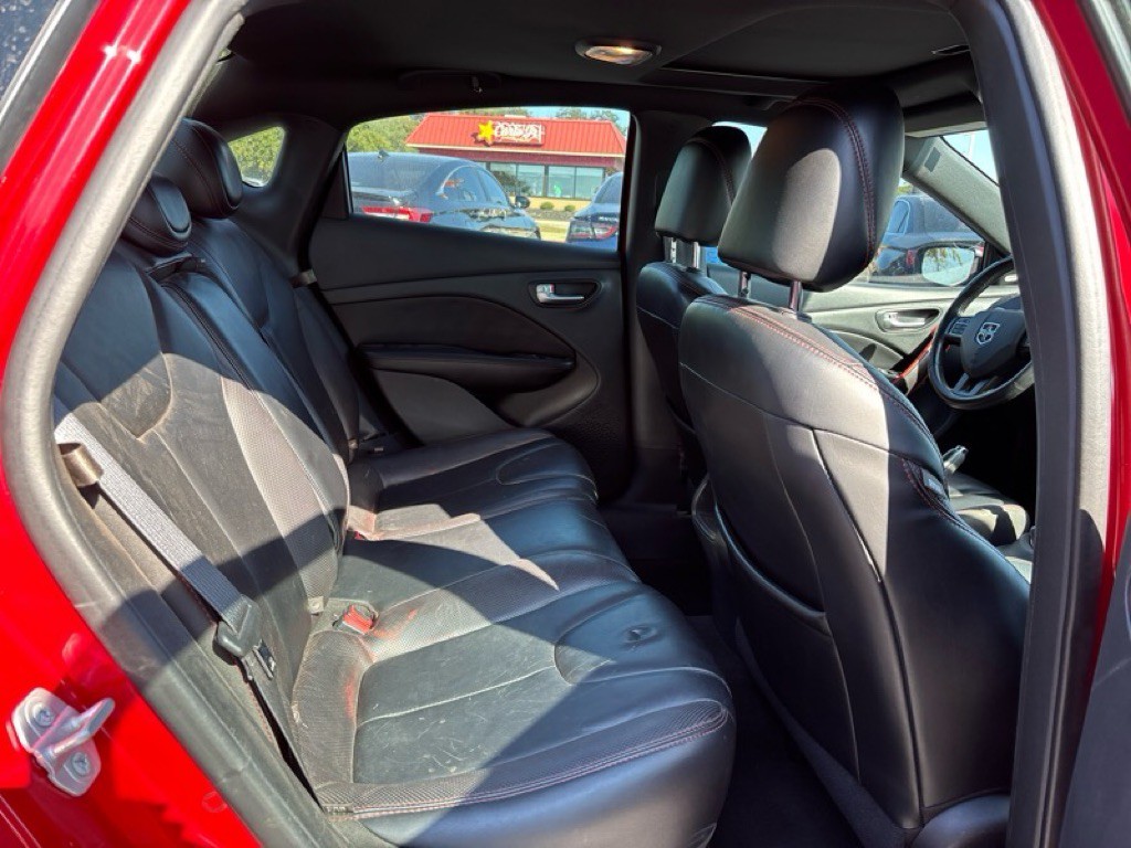 2015 Dodge Dart Image 22