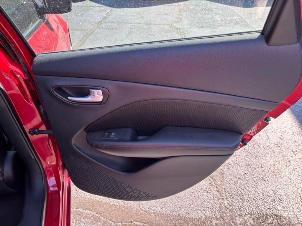 2015 Dodge Dart Image 23