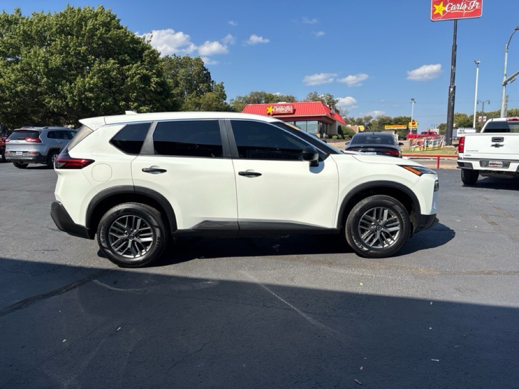 2021 Nissan Rogue Image 6