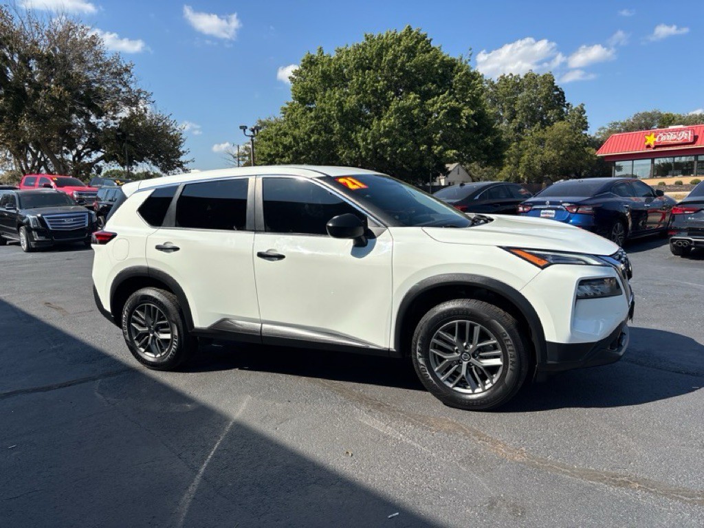 2021 Nissan Rogue Image 7