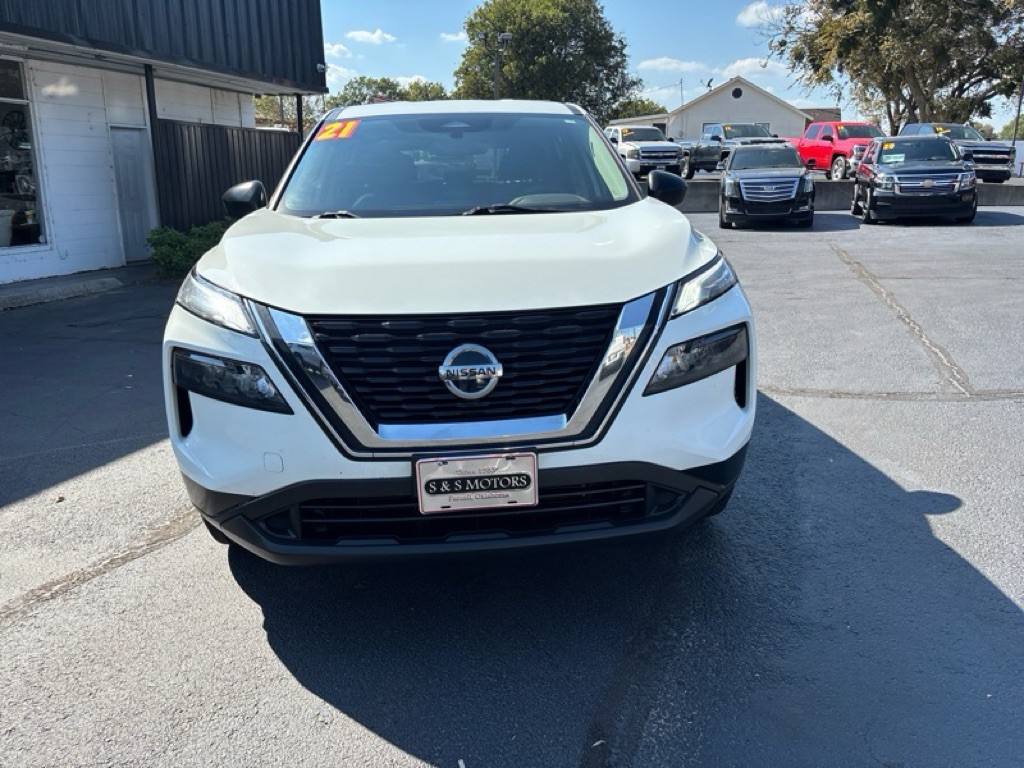 2021 Nissan Rogue Image 8