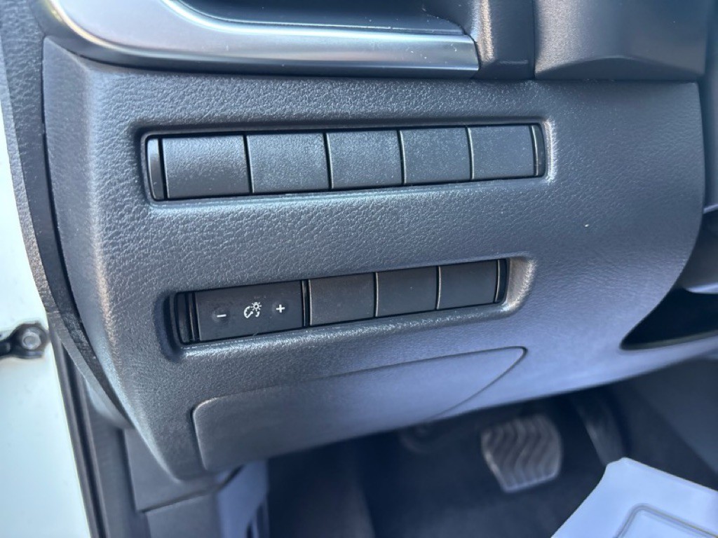 2021 Nissan Rogue Image 10