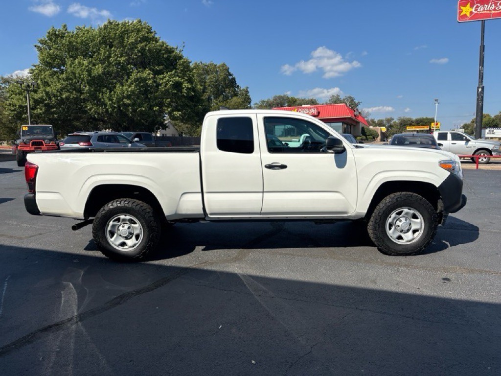 2021 Toyota Tacoma Image 6