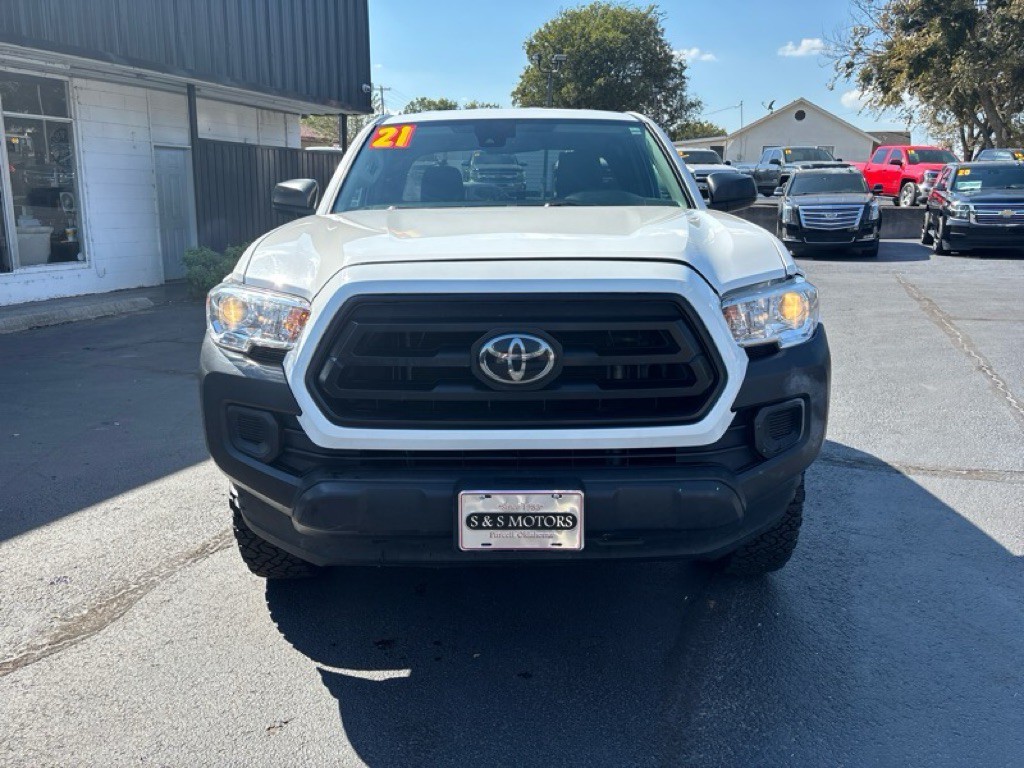 2021 Toyota Tacoma Image 8