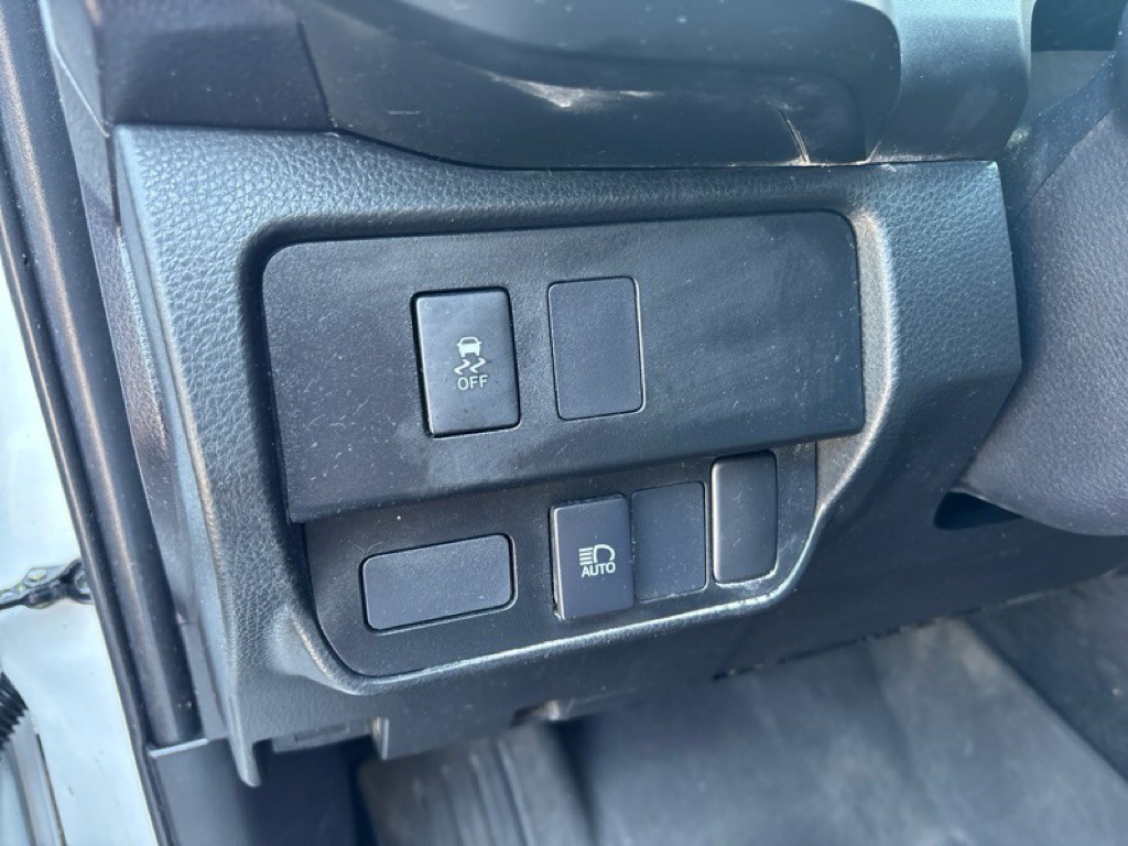 2021 Toyota Tacoma Image 10