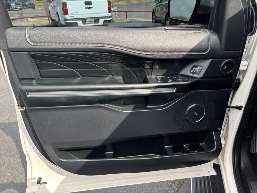 2019 Ford Expedition Image 18