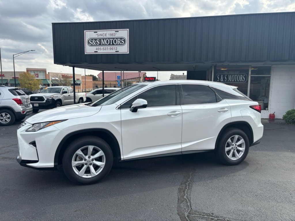 2016 Lexus RX Image 1