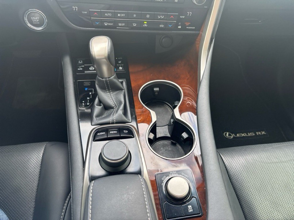 2016 Lexus RX Image 17