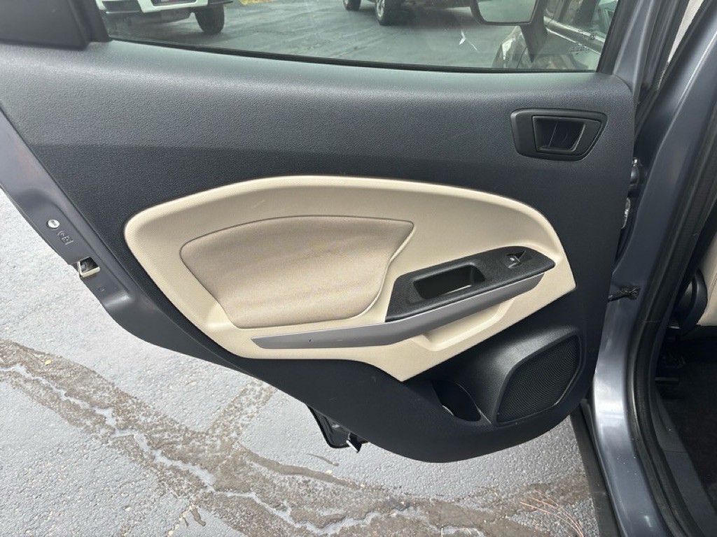 2018 Ford Econoline Image 19