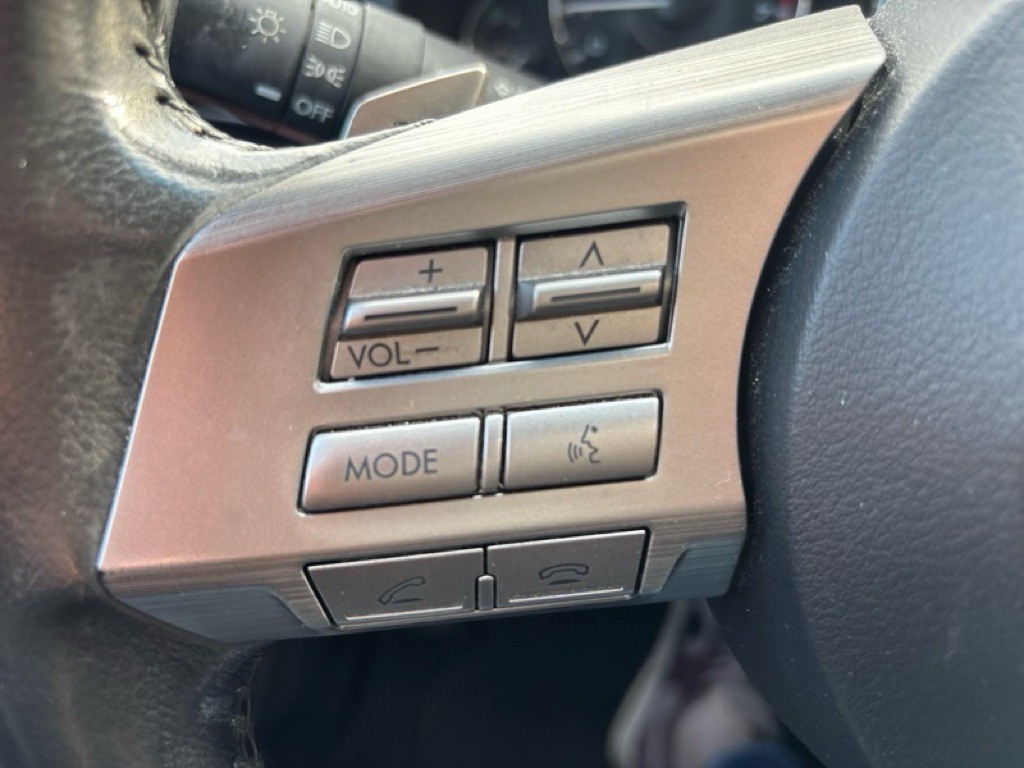 2011 Subaru Outback Image 13