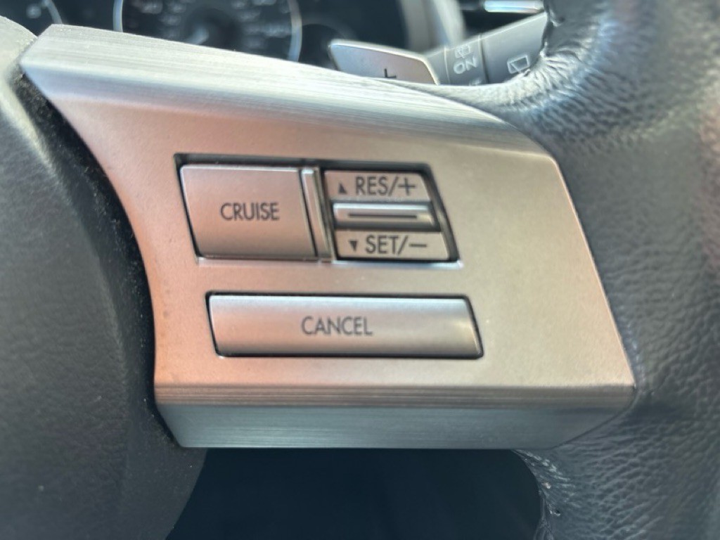 2011 Subaru Outback Image 14