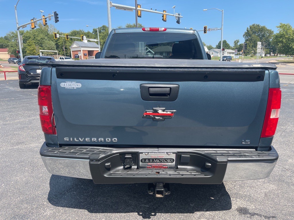 2010 Chevrolet Silverado 1500 Image 4