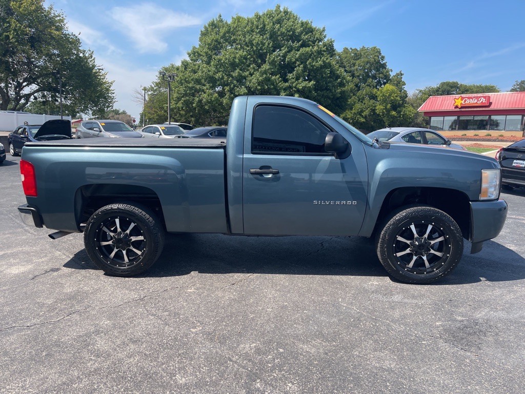 2010 Chevrolet Silverado 1500 Image 6