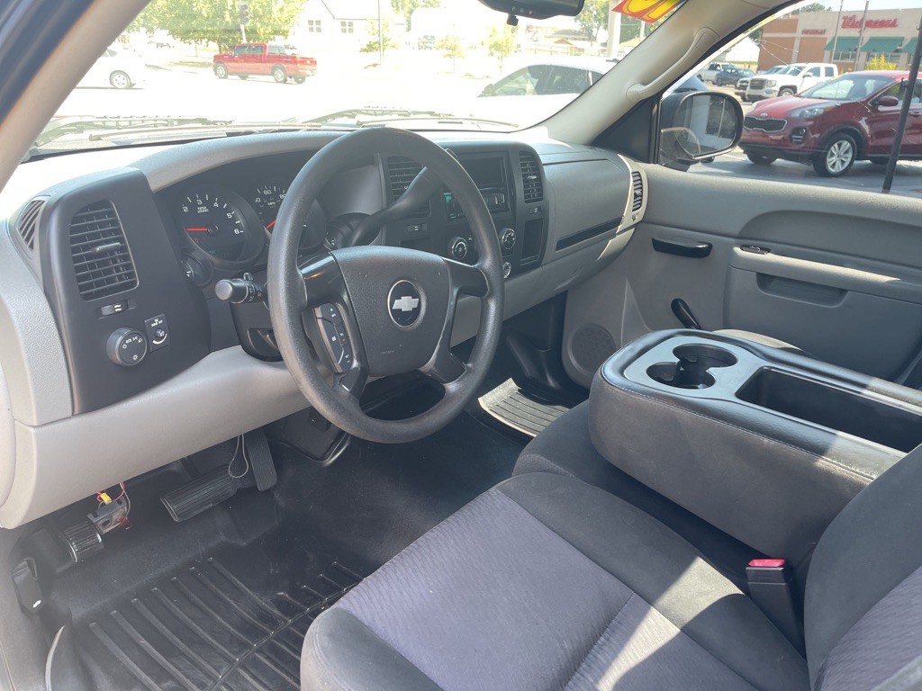 2010 Chevrolet Silverado 1500 Image 10
