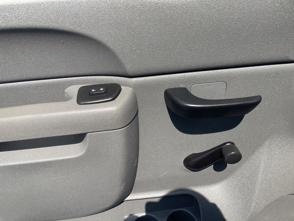 2010 Chevrolet Silverado 1500 Image 12