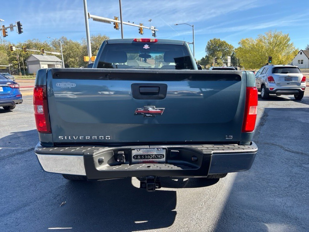 2010 Chevrolet Silverado 1500 Image 36