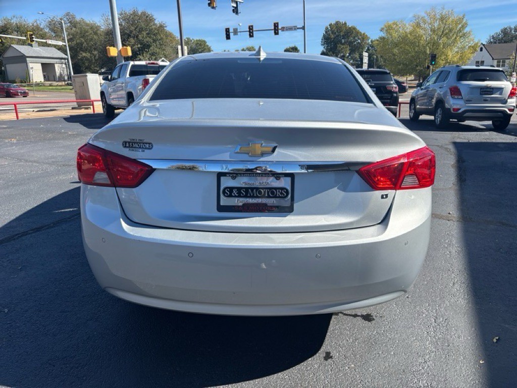 2016 Chevrolet Impala Image 4