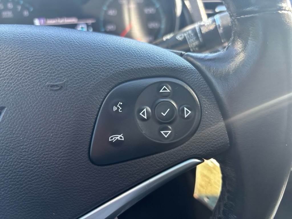 2016 Chevrolet Impala Image 14