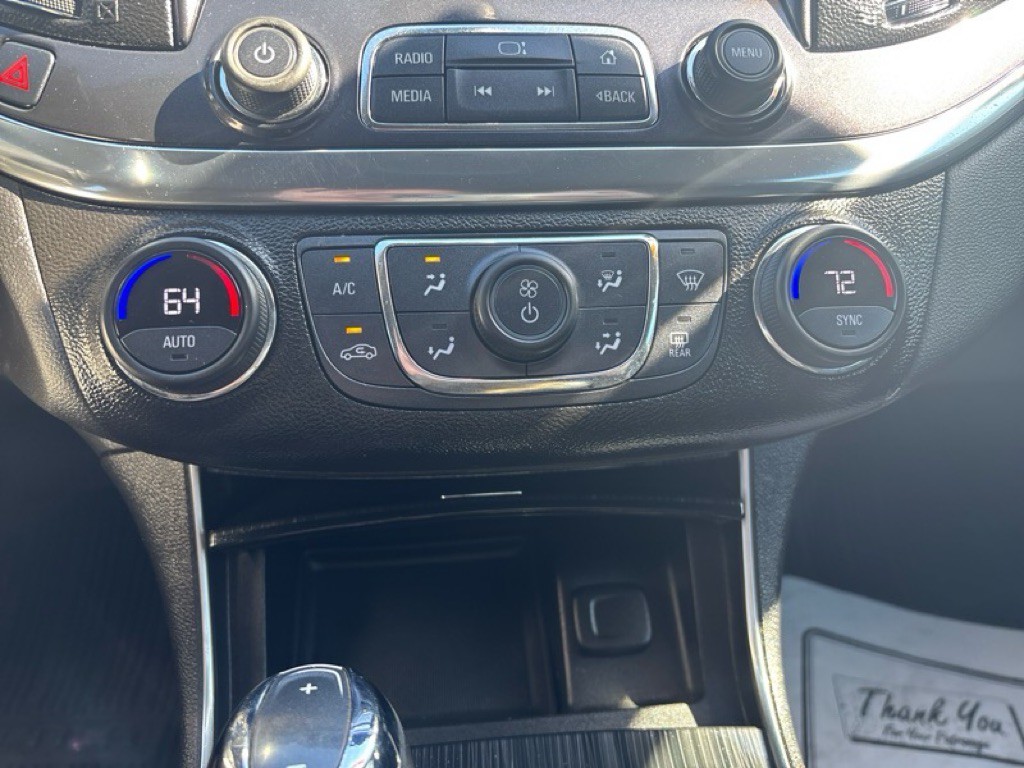 2016 Chevrolet Impala Image 16